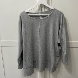Spanx 3/4 sleeve top in grey color size 2X